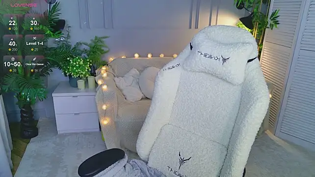 Lana__Cute_ - boobs massage with oil 💦