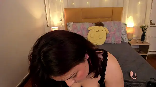Megan_Blaze - ice in boobs 😈
