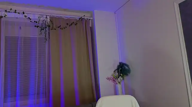 DanaHurt1 - Sexy ice cube play 🧊🔥
