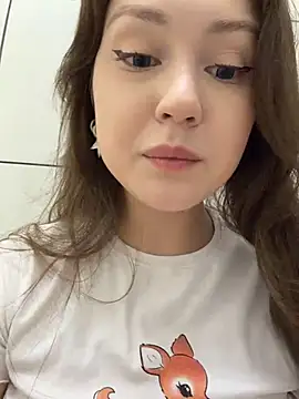 Peachy_Dream - massage my boobs under top