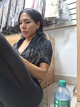 Doll_Loren - Make Me Moan Hard In Public