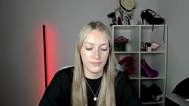 EvelynBlond - for flowers