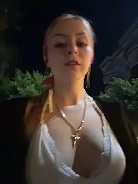 RossyMood - Show my underwear on the Street Risky