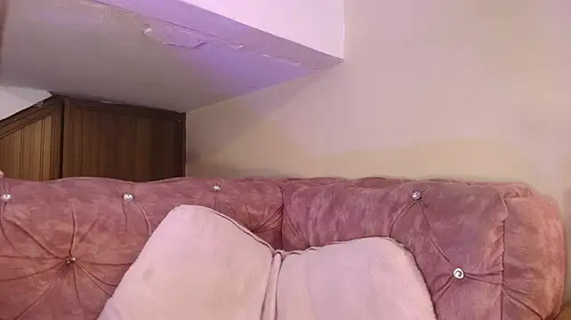 AuroraRenard - 🎀fingers play pussy in doggy🎀