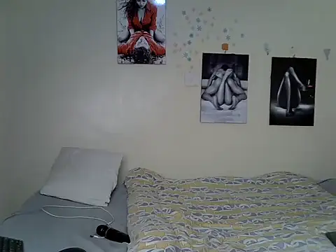 Sexy_brownskin - pussy play