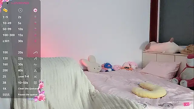 _flipped_ - show boobs露胸