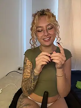 Joyce-fire - Flash ass👀🍑