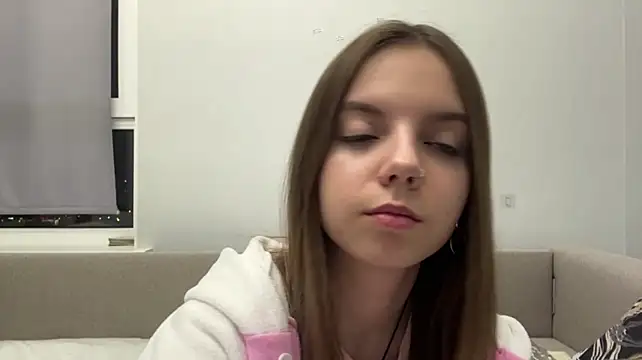 LisaPorse - Show feet + kiss u