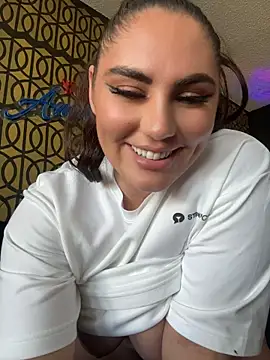 Lovely_beast - Strip tease to my panties