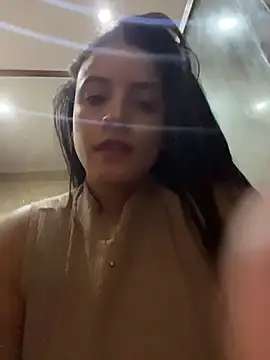 Lena-Williamss - Boob worship & sensual tease 🔥