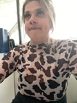 Kahreal - TIRAR CALCINHA NO SERVIÇO+VIDEO SQUIRT