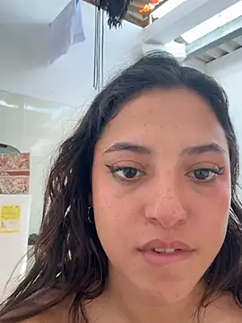 MeggyMae_ - show asshole in doggy