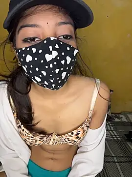 Nidhi747 - Face Reaveall ❤️👀
