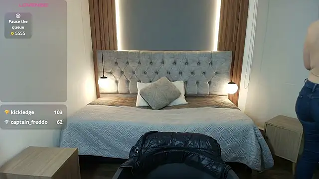 VictoriaLuxee_ - Fingers in pussy+Clit play 🔥