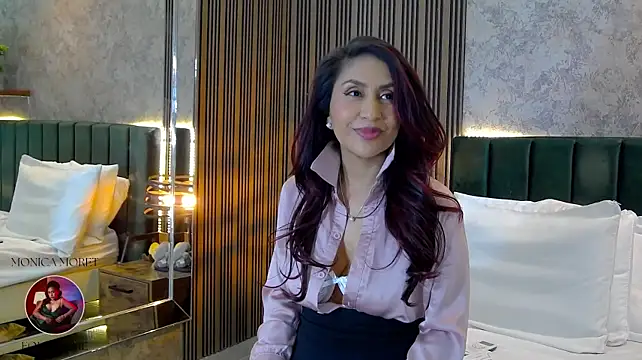 MonicaMoret - Slide your cock into my juicy pussy🔥