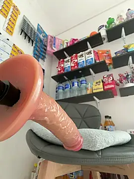 Camilla_Miller01 - Should I take off my panties?🤭🤫