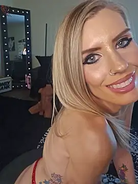 Ellieconradxo - Tits out and Deepthroat no gag