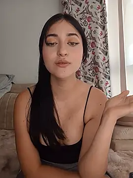 Sallyrosee1 - show boobs baby