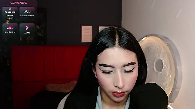 Melissa__dolce - all naked for you 😈+ Rub pussy