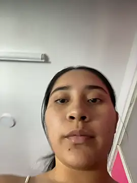 Maliha_ec - control domi x 4 min