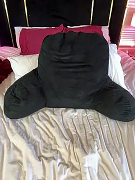 KarissaChantelle - Bounce My Booty In Ur Face
