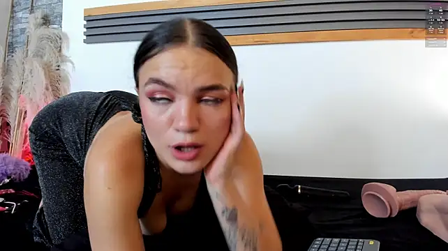 Agata__Rose - naked sensul with oil control lush x5min
