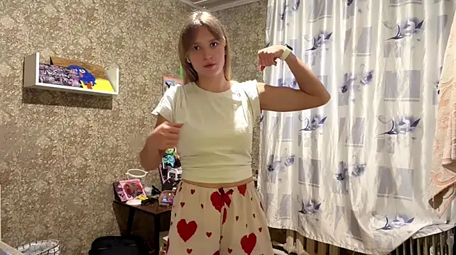 LilliaEhmen - Show legs - Show my looooooooooooooong