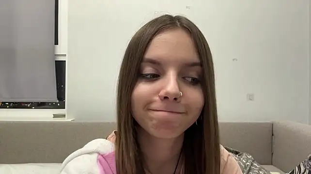 LisaPorse - Show feet + kiss u