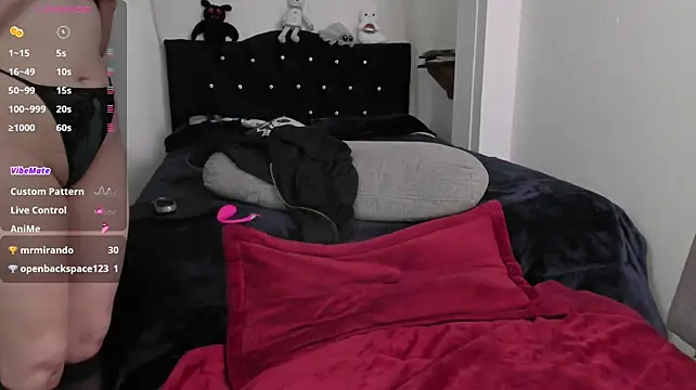 Amy_Aloqua - show tits and blowjob