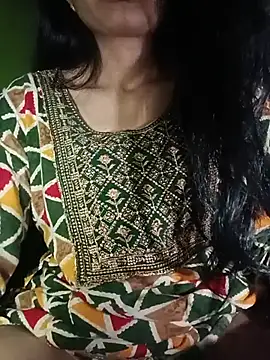 Cutee_pari - new saree