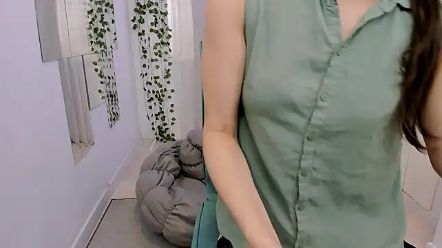 Orfeya - Stay in bra 10 mins