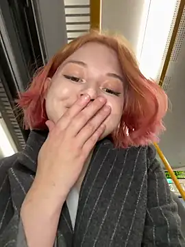 TimesSquare_ - FUCK pussy BlackBIG dick on train+SQUIRT