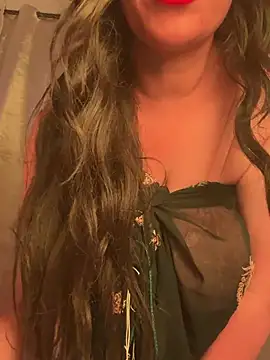 Onlyrima_69 - بلعب في كسي/I'm playing with my pussy.