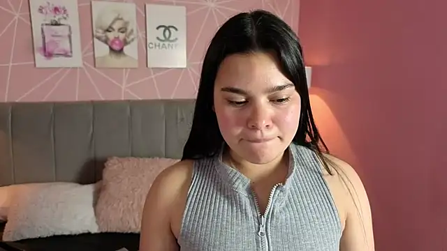 Zara__sweet - Zara sit on your face