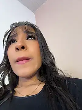 Naomi_Silk - FLAHS BOOBS