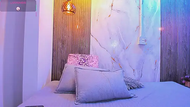Scaarlettxxx - blowjob close up
