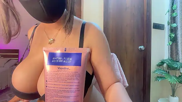 Angel_India - horny dildo ride