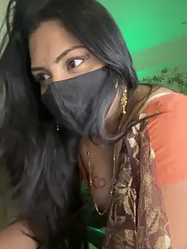 Indian_queen007 - lick finger