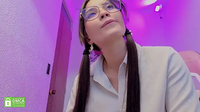 Destiny_A - naked for u
