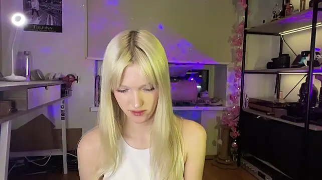 ShoshanaNogueras - Sexy photo in pm who ends the goal