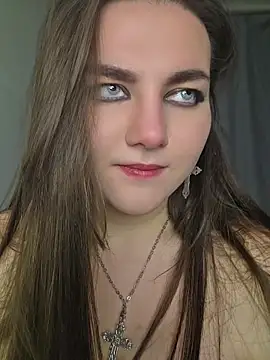 Irene_Adlerr - show boobs