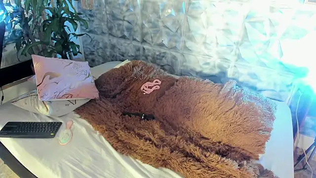 _sashalove - ride dildo + squirt