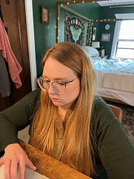 Thatcutegirlwtheglasses - take that bra off babe!