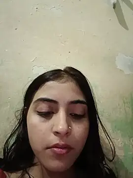 Nandundi - Show pussy in public