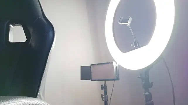 Miia_stonne - Driving u crazy with my ass 🍒 Spank me