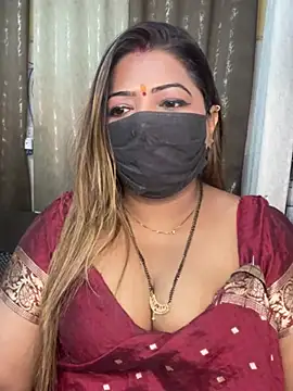 Lovely-Geet - BOOBS OILING😘😘