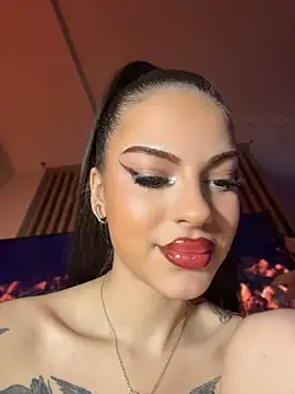 DollyRuby - pussy play