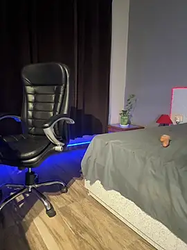 Hot_royalbhabhi - Red dildo 😈😱 control 5 min 🎉