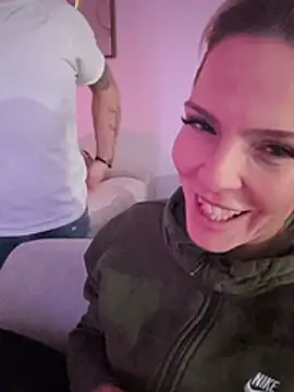 DirtyTechCouple- - Suck 2 Fingers close to cam 🔥