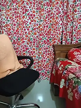 Priya_Boudi - ice on my pussy 🧊🧊